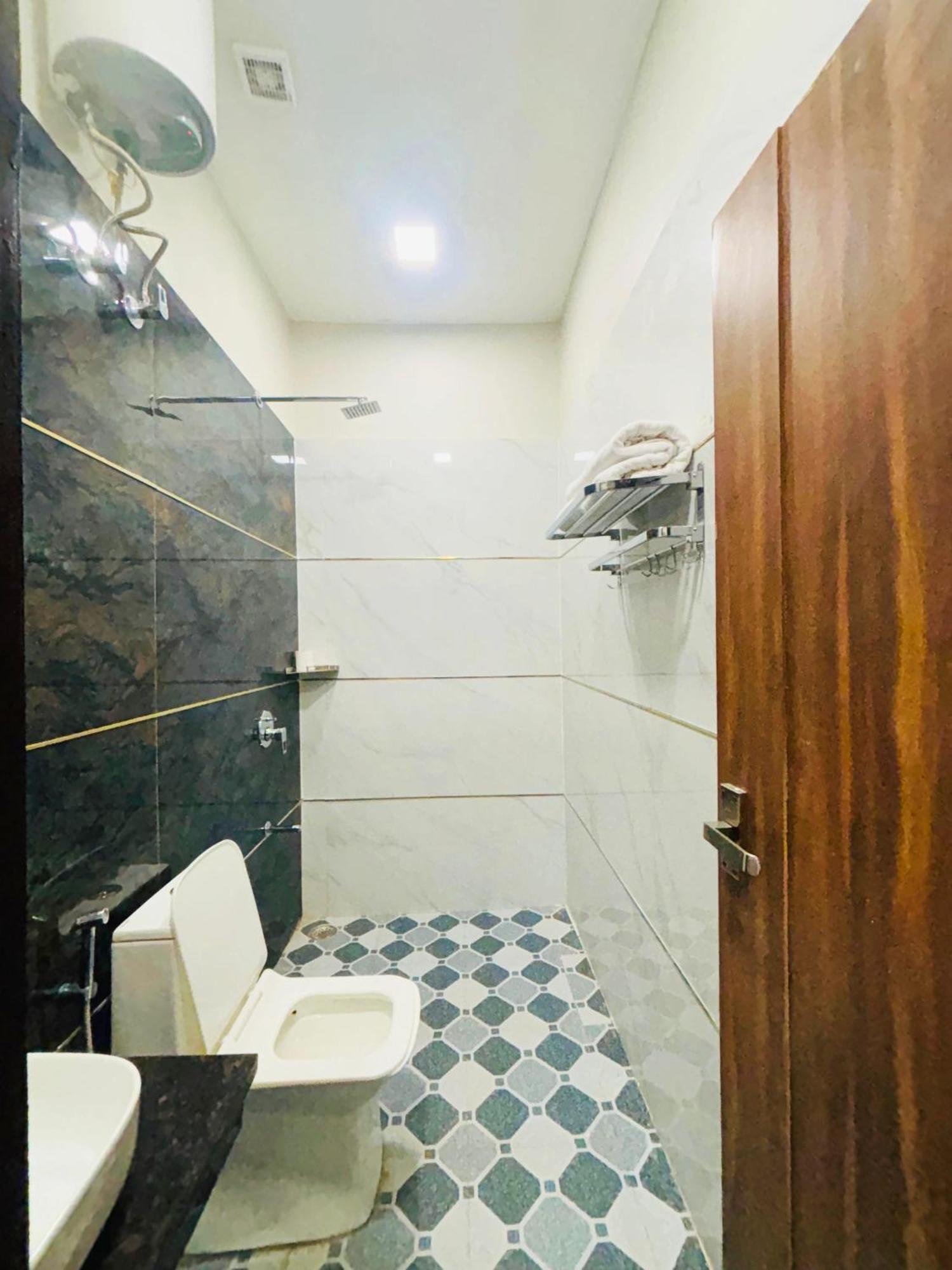 בהאראטפור Hotel Amar Vilas & Resort מראה חיצוני תמונה